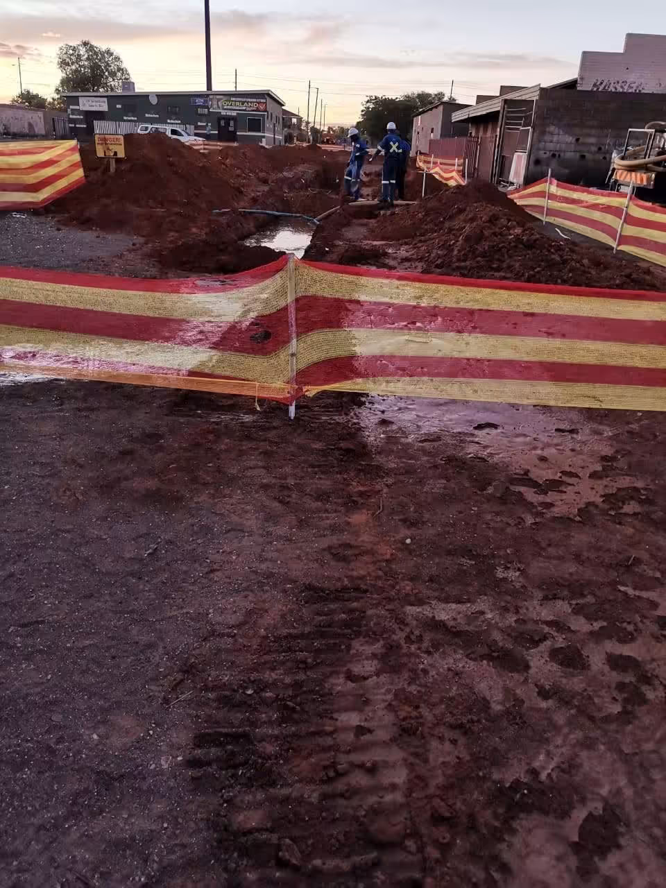 Makhonatsotlhe Trading - Electrical & Construction Services in Daniëlskuil